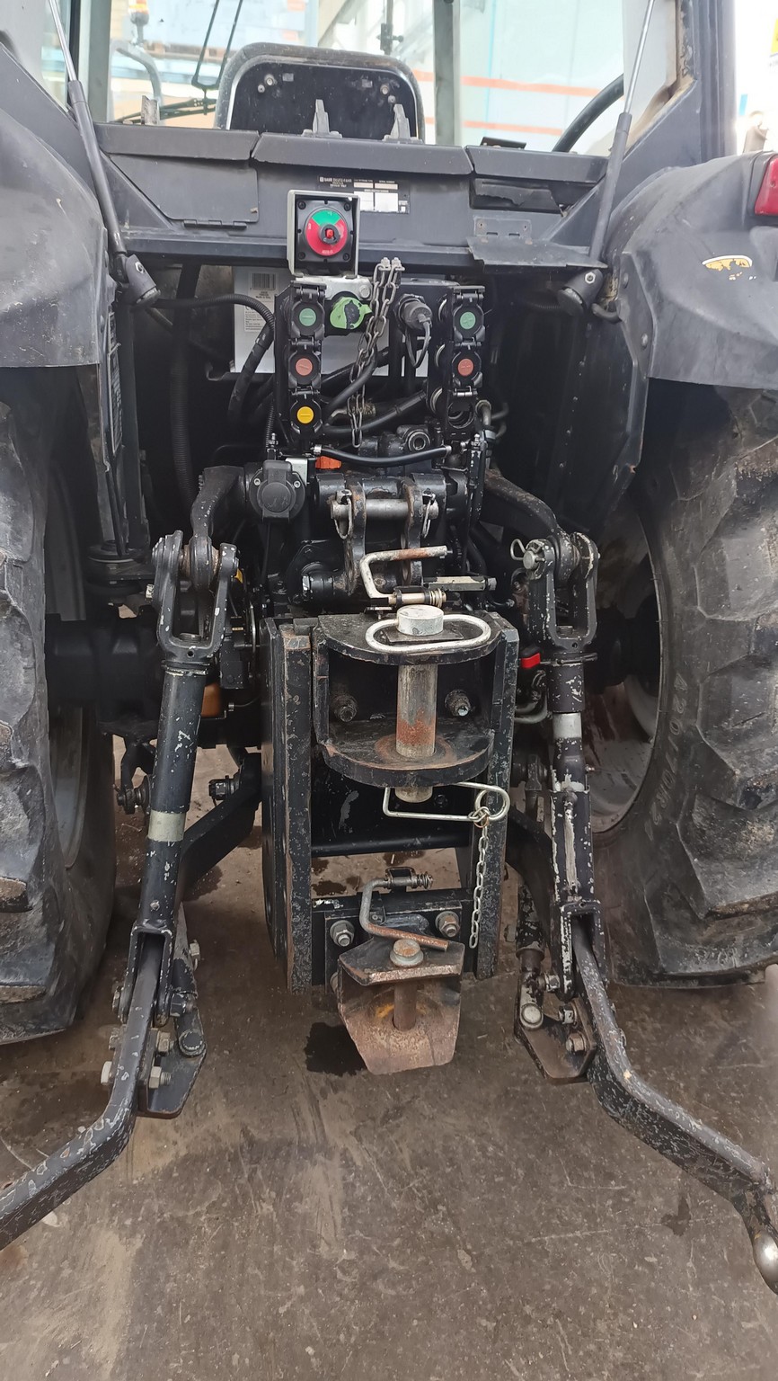 Deutz-Fahr Agroplus 420 F - Trattore Agricolo Frutteto 4 Deutz-Fahr Agroplus 420 F - Trattore Agricolo Frutteto - immagine 4