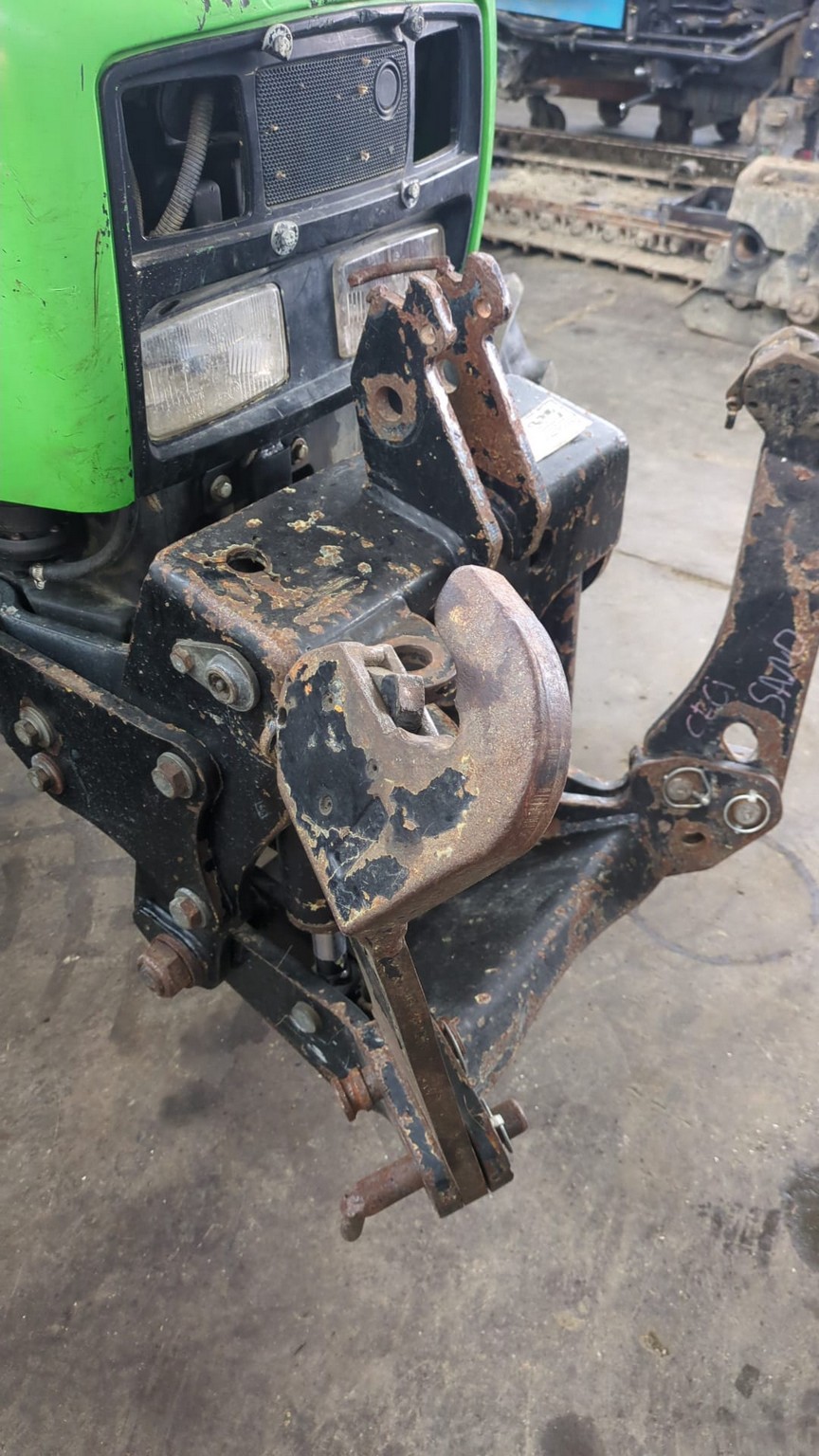 Deutz-Fahr Agroplus 420 F - Trattore Agricolo Frutteto 13 Deutz-Fahr Agroplus 420 F - Trattore Agricolo Frutteto - immagine 13